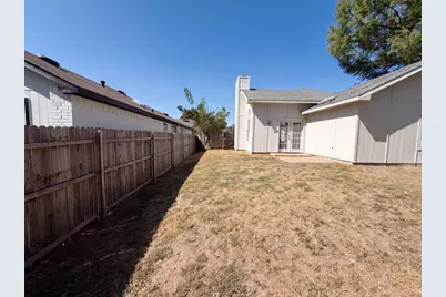 5624 Shady Springs Trail, Fort Worth, TX 76179 - Photo 15