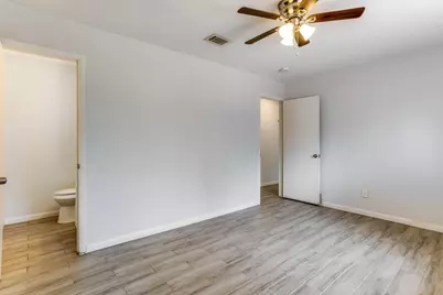 5728 Emerson Drive, Watauga, TX 76148 - Photo 15