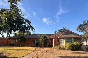 922 British Blvd, Grand Prairie, TX 75050 - Photo 1