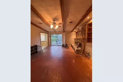 922 British Boulevard, Grand Prairie, TX 75050 - Photo 13
