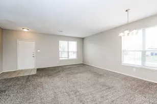 7401 Snow Ridge Dr, Fort Worth, TX 76133 - Photo 3