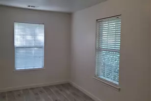 910 S Catherine St, Terrell, TX 75160 - Photo 5