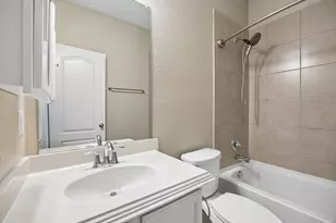 1605 Ridge Creek Ln, Aubrey, TX 76227 - Photo 5