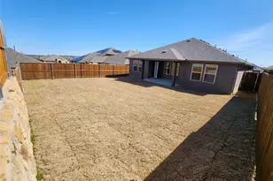3812 Chalk Hill Ave, Celina, TX 75009 - Photo 23