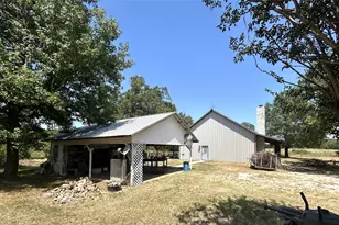 234 Co Rd 1102, Bogata, TX 75417 - Photo 7