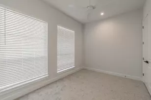 682 W Main St, Arlington, TX 76013 - Photo 31