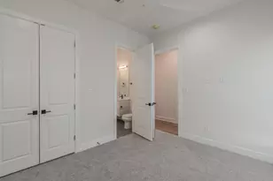 682 W Main St, Arlington, TX 76013 - Photo 21
