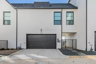 682 W Main St, Arlington, TX 76013 - Photo 3