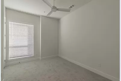 682 W Main Street, Arlington, TX 76013 - Photo 17