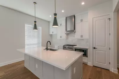 682 W Main Street, Arlington, TX 76013 - Photo 7