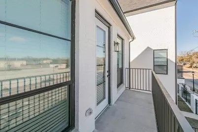 682 W Main Street, Arlington, TX 76013 - Photo 13