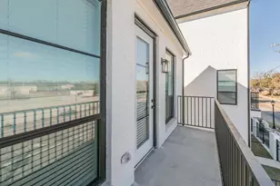 682 W Main St, Arlington, TX 76013 - Photo 13