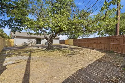 313 S Forest Crest Drive, Garland, TX 75042 - Photo 3