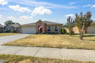 3446 Charing Cross Rd, Midlothian, TX 76065 - Photo 3