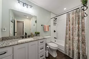241 Crockett Ln, Hewitt, TX 76643 - Photo 9