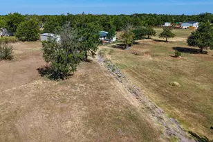 12706 Co Rd 4027, Kemp, TX 75143 - Photo 13