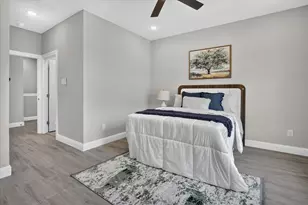 804 Premier, Grand Prairie, TX 75051 - Photo 33