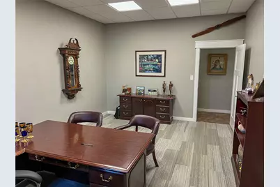 125 Century Drive, Cleburne, TX 76033 - Photo 7