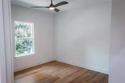 3622 Roberts Street, Greenville, TX 75401 - Photo 9