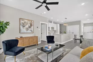 806 Premier, Grand Prairie, TX 75051 - Photo 7