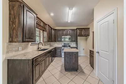 115 Pleasant Oaks Lane, Springtown, TX 76082 - Photo 19