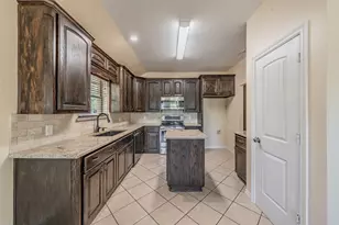 115 Pleasant Oaks Ln, Springtown, TX 76082 - Photo 19