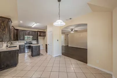 115 Pleasant Oaks Lane, Springtown, TX 76082 - Photo 17