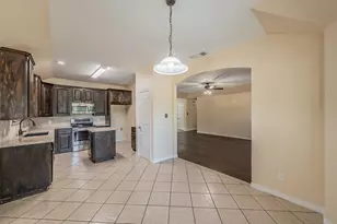 115 Pleasant Oaks Ln, Springtown, TX 76082 - Photo 17