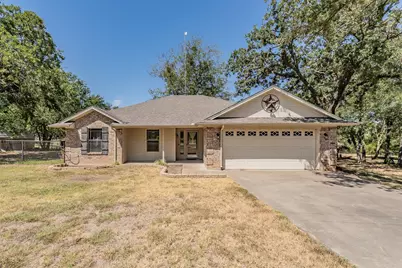 115 Pleasant Oaks Lane, Springtown, TX 76082 - Photo 3