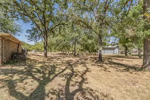 115 Pleasant Oaks Ln, Springtown, TX 76082 - Photo 15
