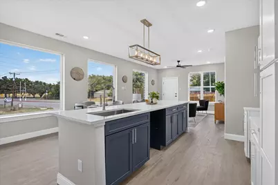 808 Premier, Grand Prairie, TX 75051 - Photo 15