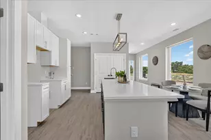 808 Premier, Grand Prairie, TX 75051 - Photo 17