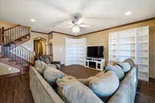 825 Broadhead Rd, Waxahachie, TX 75165 - Photo 7