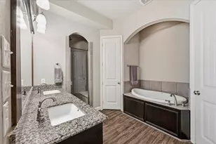 825 Broadhead Rd, Waxahachie, TX 75165 - Photo 15