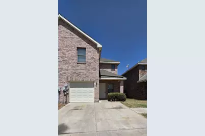 2345 Aldergate Drive, Arlington, TX 76012 - Photo 1