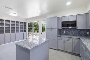 11022 Dunaway Dr, Dallas, TX 75228 - Photo 19