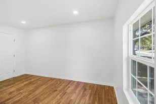 11022 Dunaway Dr, Dallas, TX 75228 - Photo 13