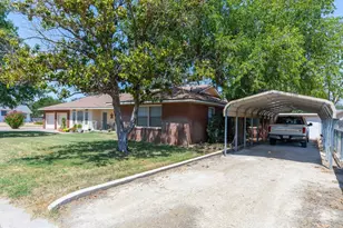 400 3rd St, Knox City, TX 79529 - Photo 3