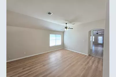 8219 Tierra Del Sol Road, Arlington, TX 76002 - Photo 3