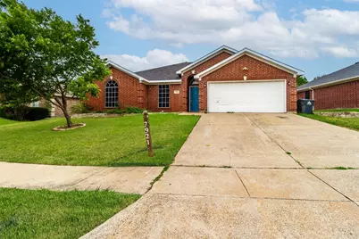 7921 Rattlers Court, Arlington, TX 76002 - Photo 1