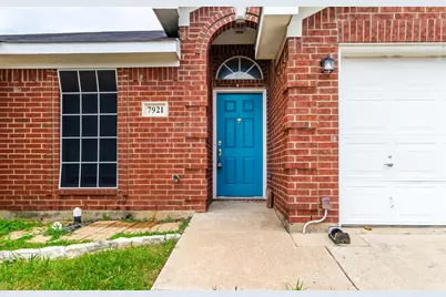 7921 Rattlers Court, Arlington, TX 76002 - Photo 3