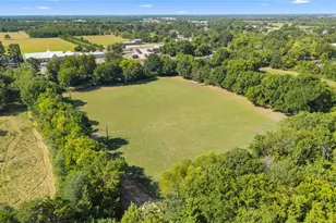 1500 Paris Blvd, Paris, TX 75460 - Photo 1
