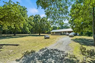 2045 Co Rd 113, Whitesboro, TX 76273 - Photo 23
