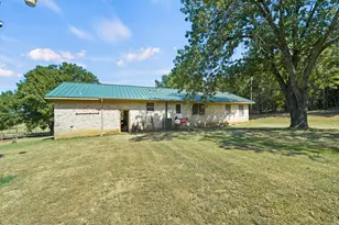 2045 Co Rd 113, Whitesboro, TX 76273 - Photo 13