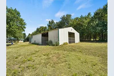 2045 County Road 113, Whitesboro, TX 76273 - Photo 15
