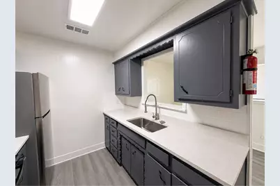 2002 Washington Street, Commerce, TX 75428 - Photo 1
