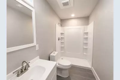 2002 Washington Street, Commerce, TX 75428 - Photo 5