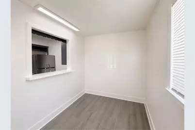 2002 Washington Street, Commerce, TX 75428 - Photo 3
