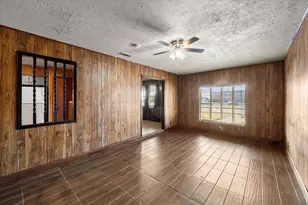 1204 E 13th Ave, Corsicana, TX 75110 - Photo 7