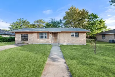 1204 E 13th Avenue, Corsicana, TX 75110 - Photo 23